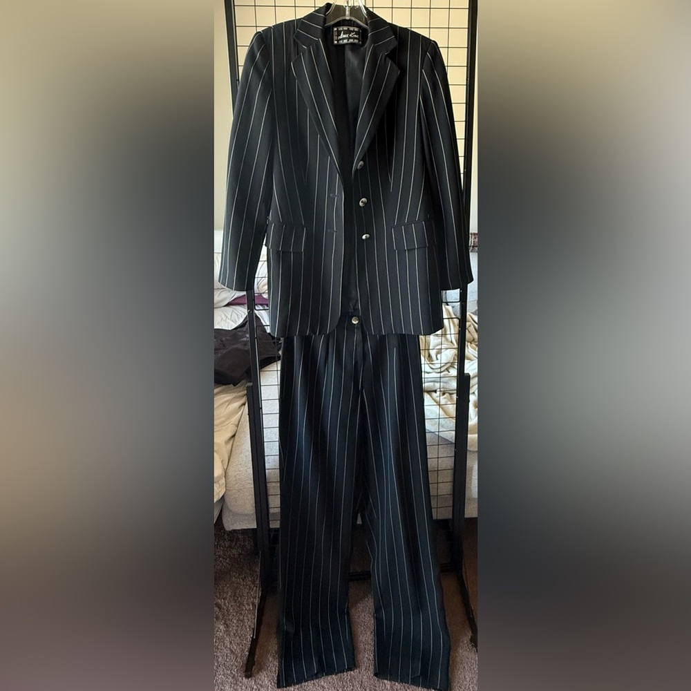 MONA LISA Black and White Pinstripe Pantsuit